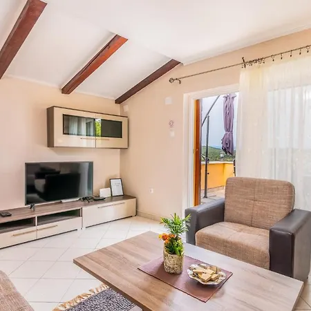 Apartment & Goga