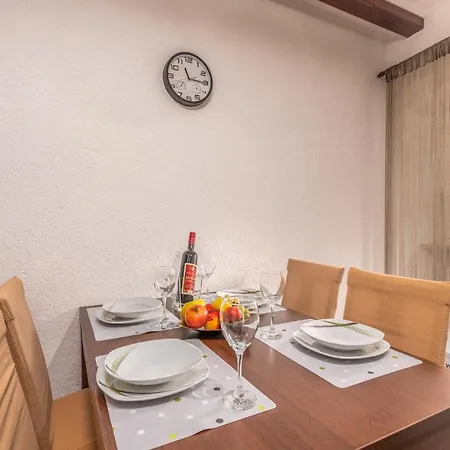 & Goga Apartment