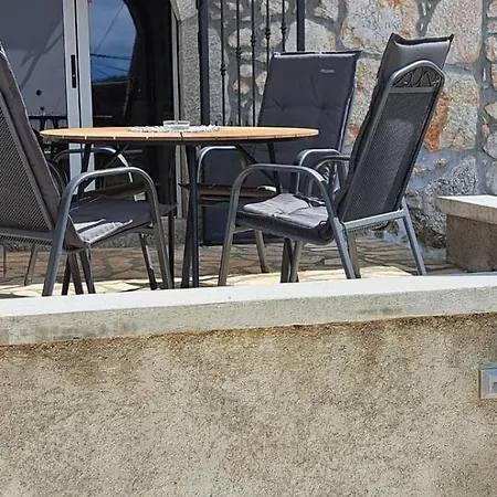 Apartament & Goga *